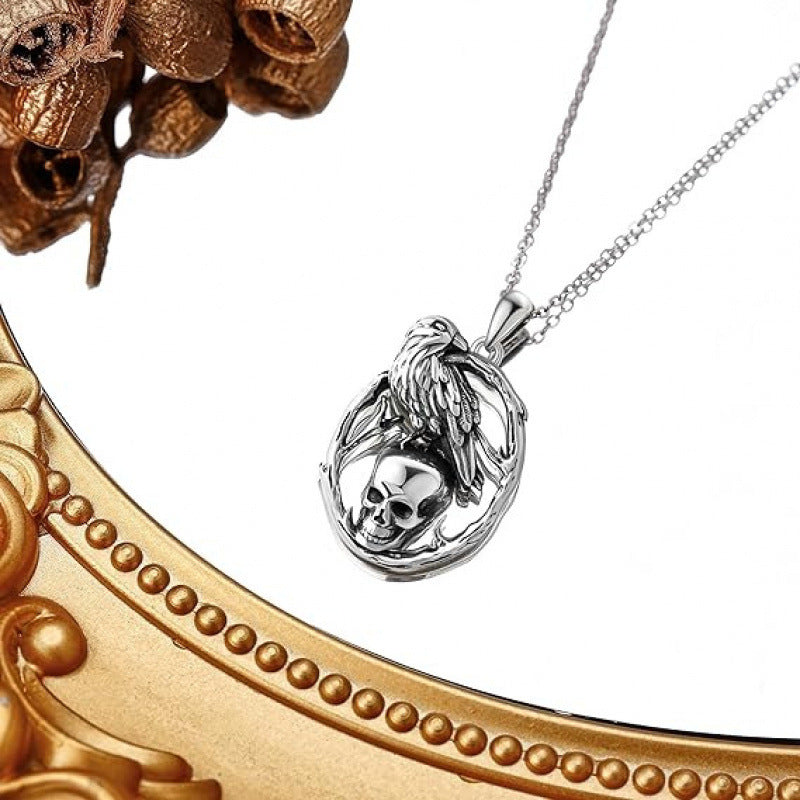 women's skull necklace
