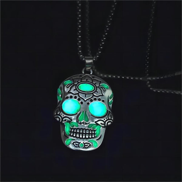 glow in the dark necklace